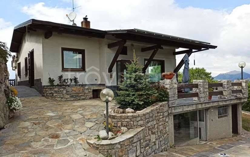 casa indipendente in vendita ad Alta Valle Intelvi