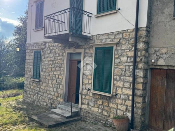 casa indipendente in vendita ad Alta Valle Intelvi in zona Pellio Intelvi
