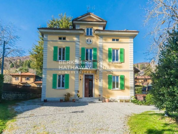 casa indipendente in vendita ad Alta Valle Intelvi
