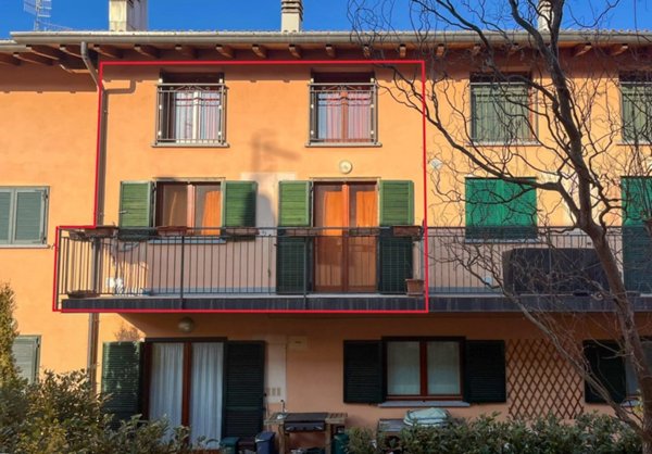 appartamento in vendita ad Alta Valle Intelvi in zona Lanzo d'Intelvi