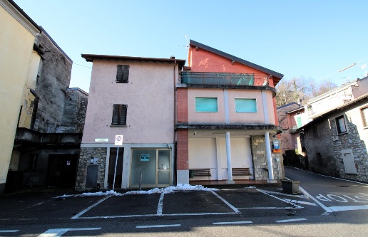 casa indipendente in vendita ad Alta Valle Intelvi in zona Pellio Intelvi