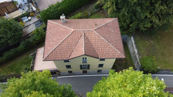 casa indipendente in vendita ad Alta Valle Intelvi