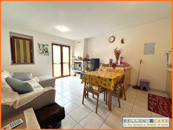 appartamento in vendita ad Alta Valle Intelvi in zona Lanzo d'Intelvi