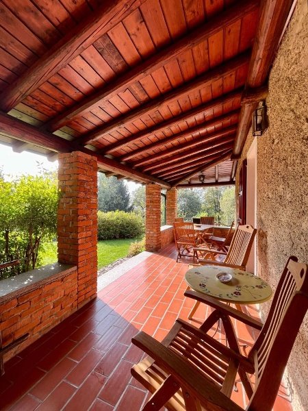 casa indipendente in vendita ad Alta Valle Intelvi in zona Lanzo d'Intelvi