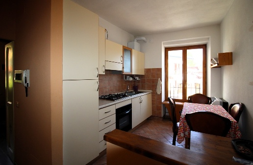 appartamento in vendita ad Alta Valle Intelvi in zona Lanzo d'Intelvi