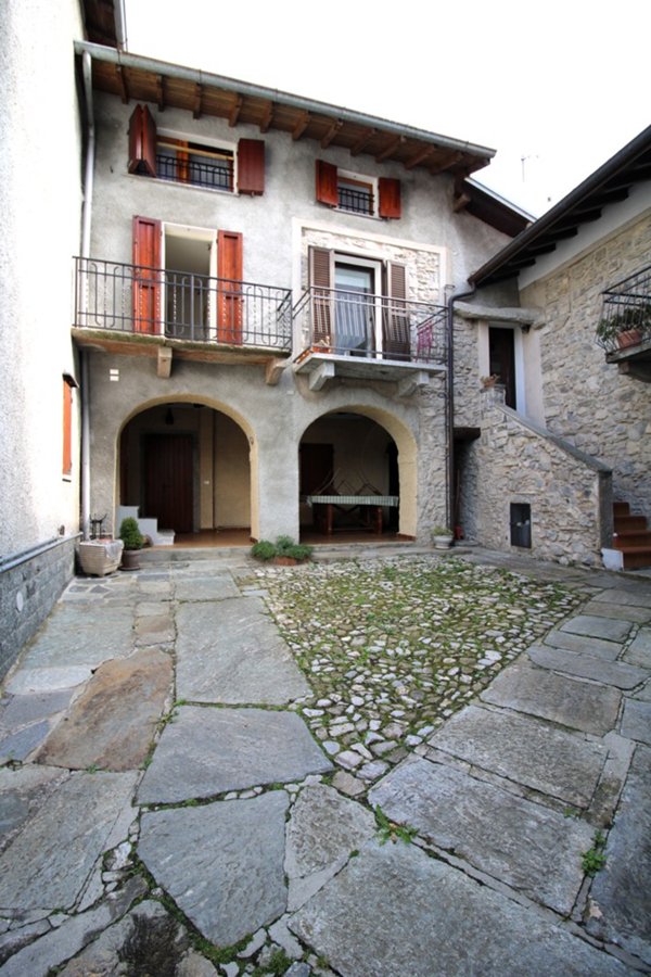 appartamento in vendita ad Alta Valle Intelvi