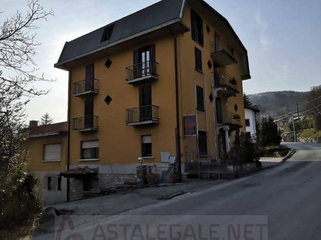 negozio in vendita ad Alta Valle Intelvi