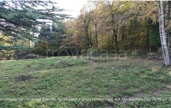 terreno edificabile in vendita ad Alta Valle Intelvi in zona Pellio Intelvi