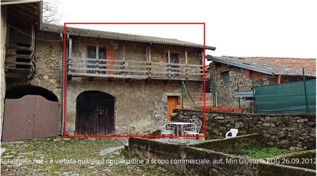 locale commerciale in vendita ad Alta Valle Intelvi