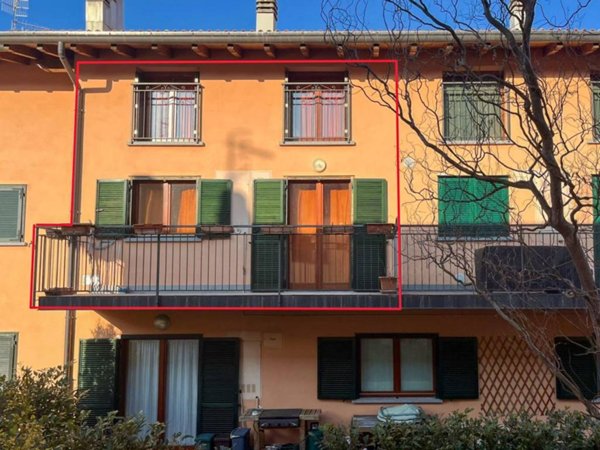 appartamento in vendita ad Alta Valle Intelvi in zona Lanzo d'Intelvi