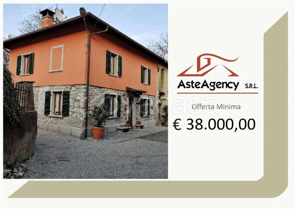 casa indipendente in vendita ad Alta Valle Intelvi in zona Lanzo d'Intelvi