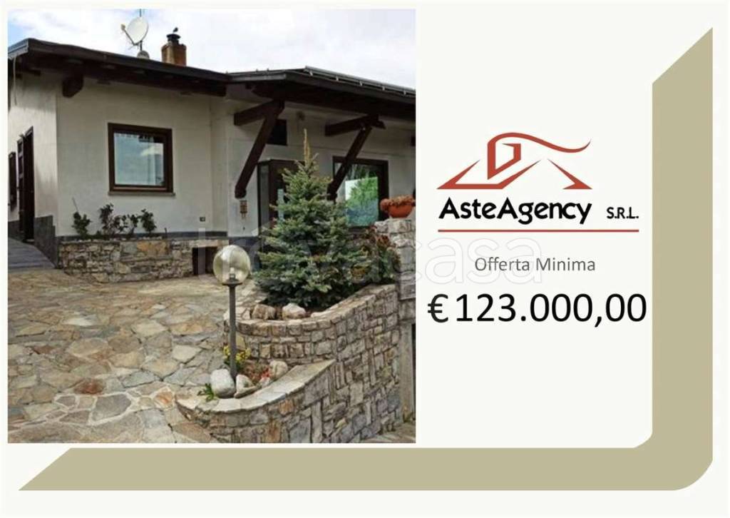 casa indipendente in vendita ad Alta Valle Intelvi in zona Lanzo d'Intelvi