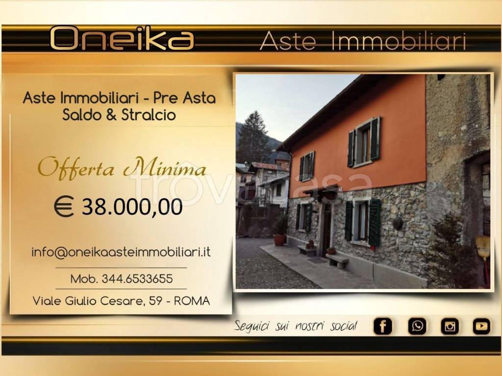 appartamento in vendita ad Alta Valle Intelvi in zona Lanzo d'Intelvi
