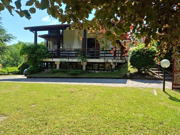 casa indipendente in vendita ad Alta Valle Intelvi