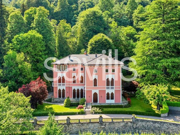 appartamento in vendita ad Alta Valle Intelvi in zona Lanzo d'Intelvi