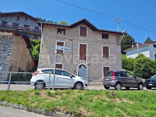 casa indipendente in vendita ad Alta Valle Intelvi in zona Scaria
