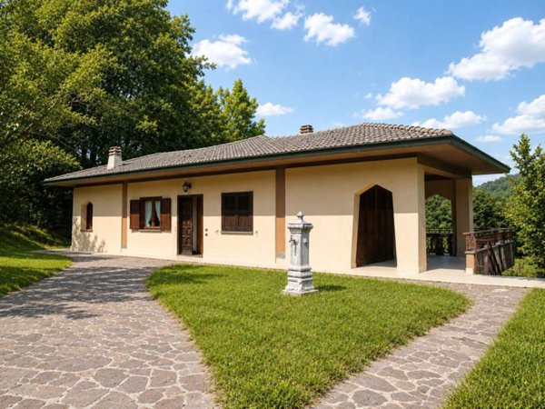 casa indipendente in vendita ad Alta Valle Intelvi