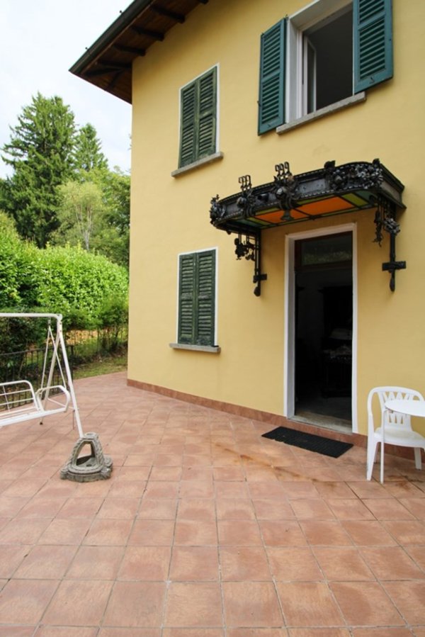 casa indipendente in vendita ad Alta Valle Intelvi in zona Scaria