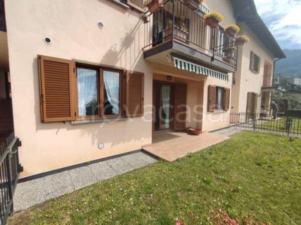 appartamento in vendita a Centro Valle Intelvi in zona Castiglione d'Intelvi