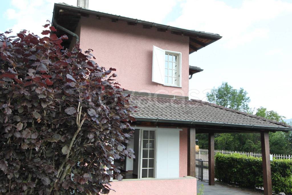 casa indipendente in vendita a Centro Valle Intelvi