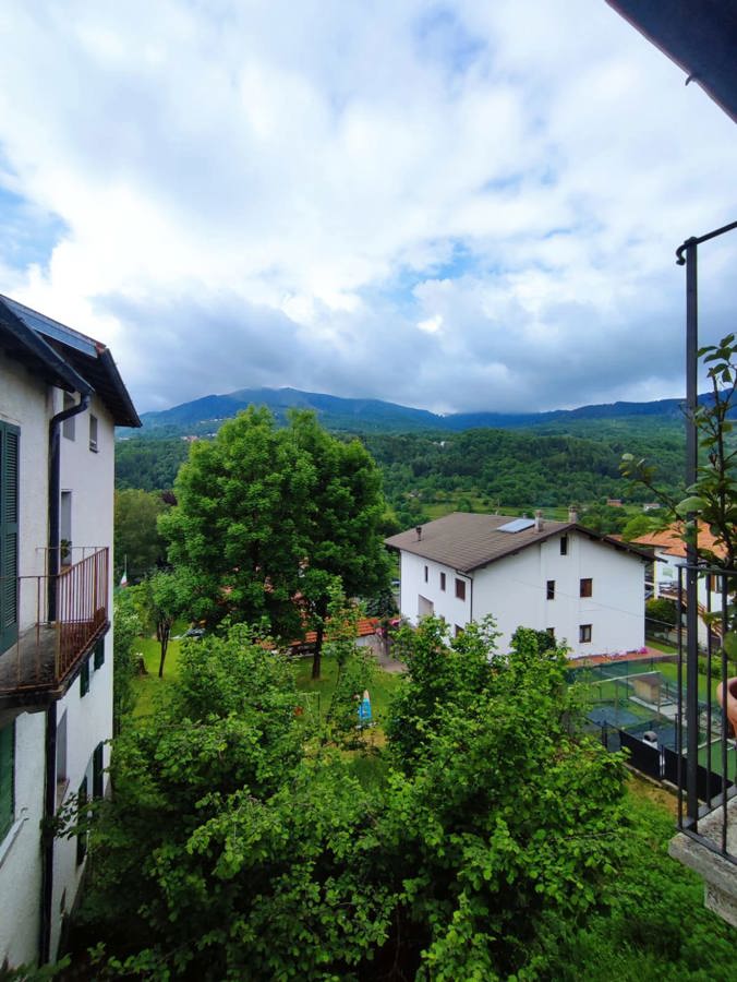 casa indipendente a Centro Valle Intelvi in zona Castiglione d'Intelvi