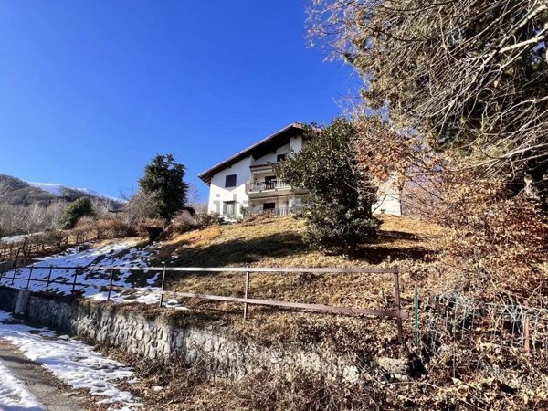 appartamento in vendita a Centro Valle Intelvi in zona Casasco d'Intelvi
