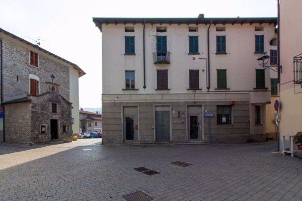 locale commerciale a Centro Valle Intelvi in zona Castiglione d'Intelvi