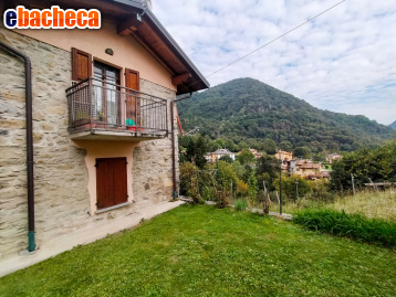 appartamento in vendita a Centro Valle Intelvi in zona San Fedele Intelvi