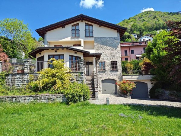 casa indipendente in vendita a Centro Valle Intelvi in zona San Fedele Intelvi