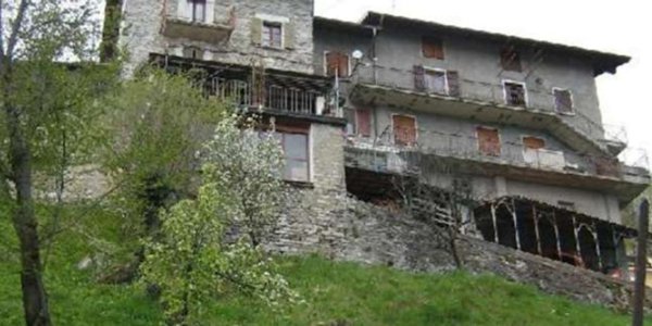 casa indipendente in vendita a Centro Valle Intelvi