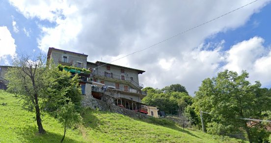 casa indipendente in vendita a Centro Valle Intelvi in zona Casasco d'Intelvi