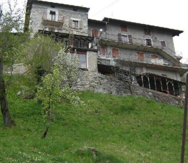 casa indipendente in vendita a Centro Valle Intelvi in zona Casasco d'Intelvi
