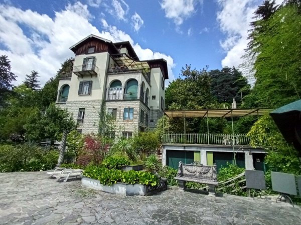 casa indipendente in vendita a Centro Valle Intelvi in zona San Fedele Intelvi