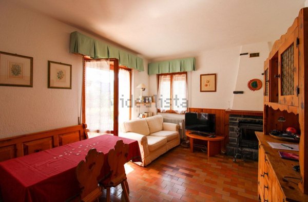 appartamento in vendita a Centro Valle Intelvi in zona Castiglione d'Intelvi