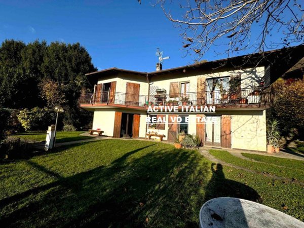 casa indipendente a Centro Valle Intelvi in zona Castiglione d'Intelvi