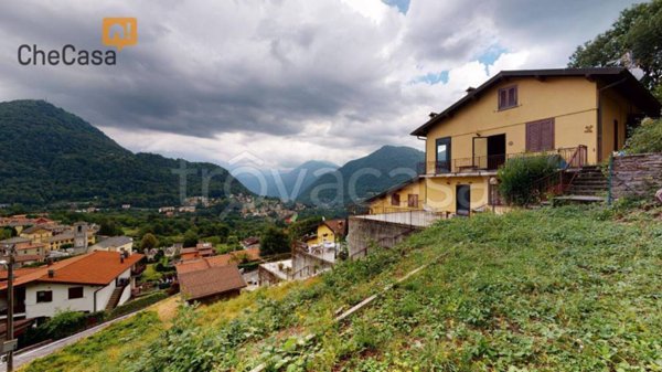 appartamento in vendita a Centro Valle Intelvi in zona Casasco d'Intelvi