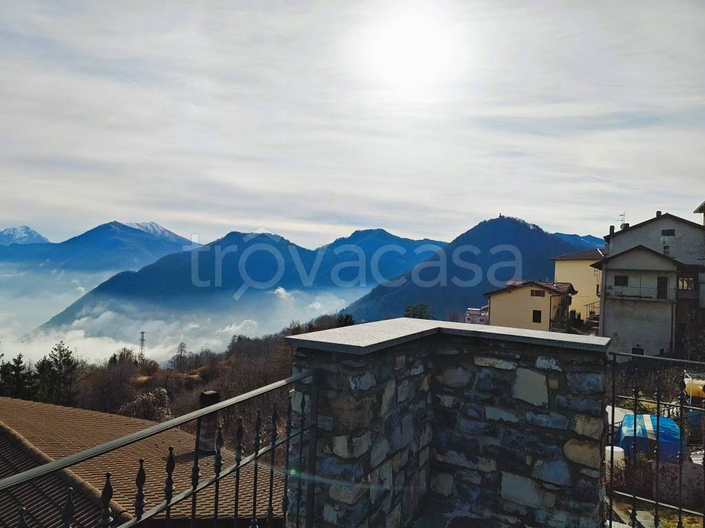 casa indipendente in vendita a Centro Valle Intelvi in zona Casasco d'Intelvi