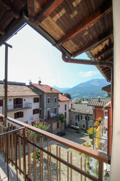 casa indipendente in vendita a Centro Valle Intelvi in zona San Fedele Intelvi