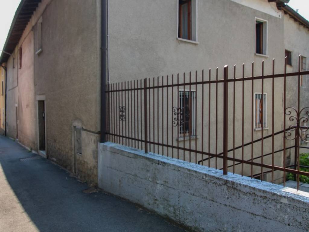casa indipendente in vendita a Centro Valle Intelvi in zona San Fedele Intelvi