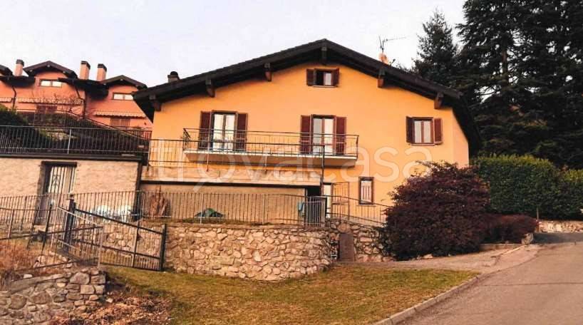 casa indipendente in vendita a Centro Valle Intelvi