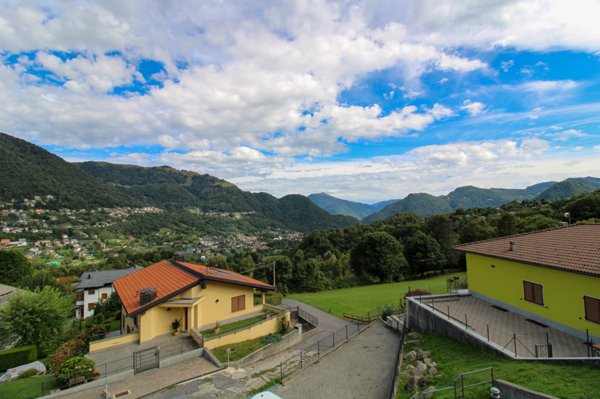 appartamento in vendita a Centro Valle Intelvi in zona San Fedele Intelvi