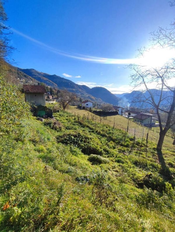 terreno edificabile in vendita a Centro Valle Intelvi