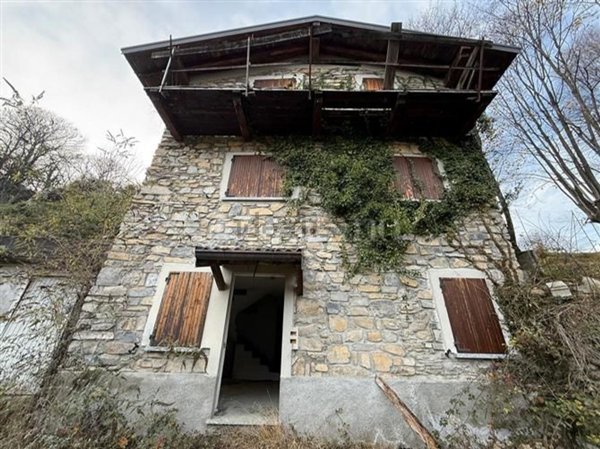 casa indipendente in vendita a Centro Valle Intelvi