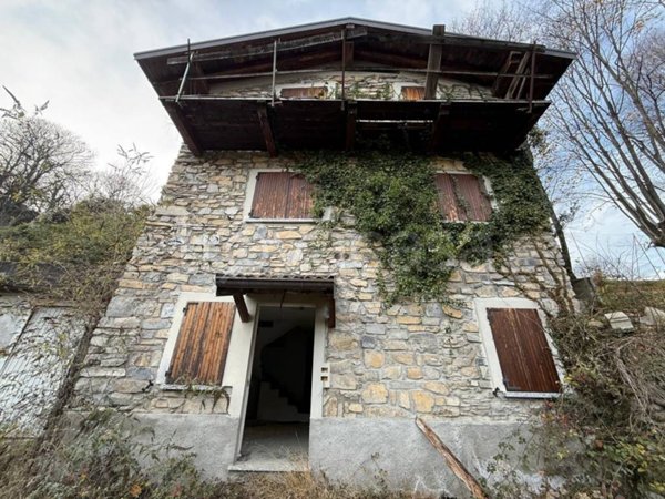 casa indipendente in vendita a Centro Valle Intelvi