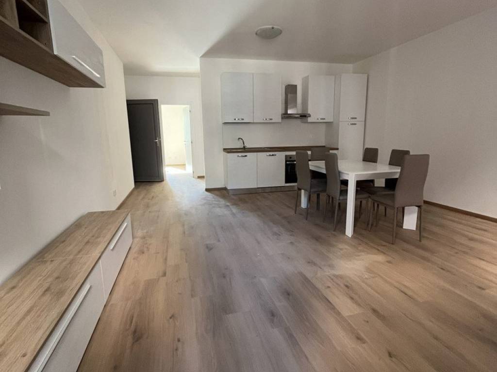 appartamento in vendita a Centro Valle Intelvi in zona Castiglione d'Intelvi