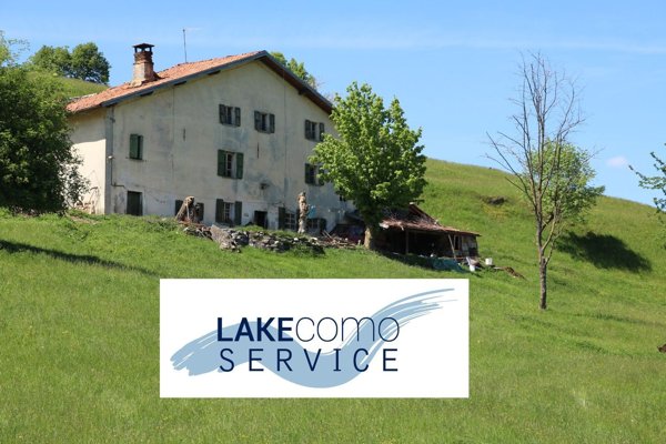 casale in vendita a Centro Valle Intelvi in zona San Fedele Intelvi