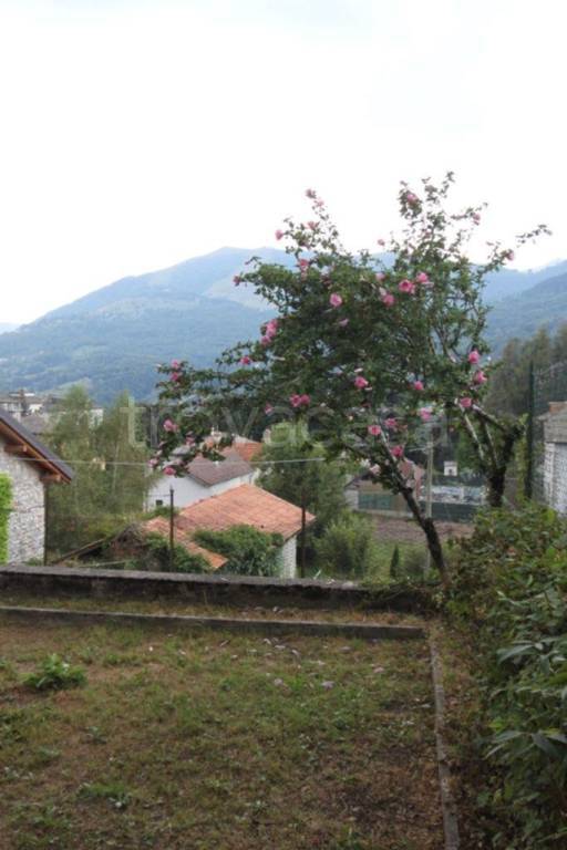 casa indipendente in vendita a Centro Valle Intelvi