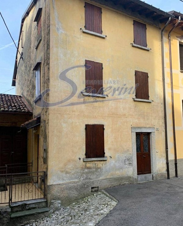 casa indipendente in vendita a Centro Valle Intelvi
