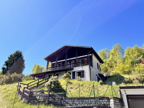 casa indipendente in vendita a Centro Valle Intelvi in zona San Fedele Intelvi