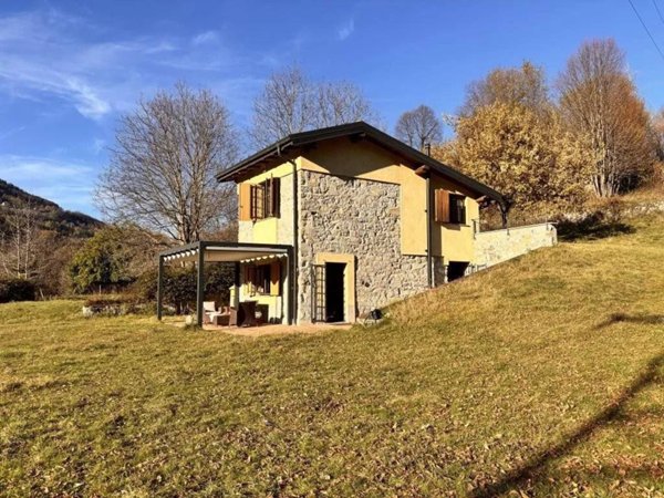 casa indipendente in vendita a Centro Valle Intelvi